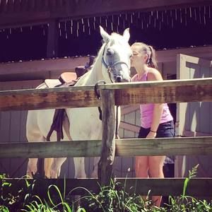 Meet your Posher, Emma